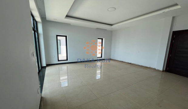 4 Bedrooms Villa for Rent in Krong Siem Reap
